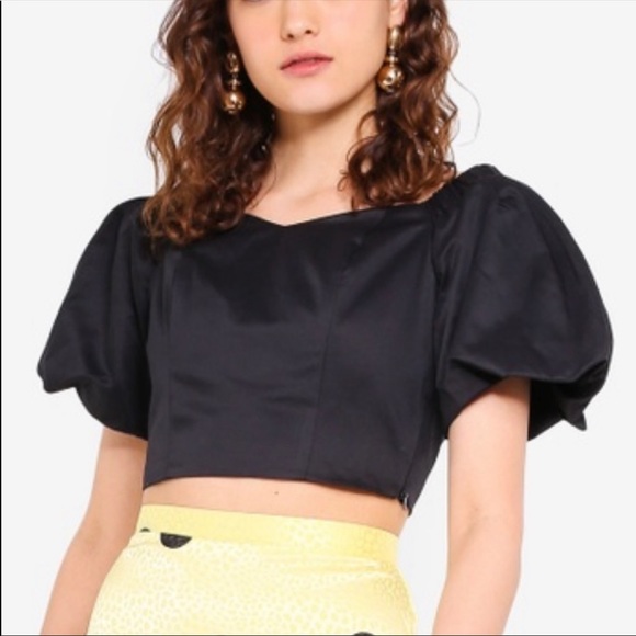 Zara Tops - ZARA Puffed Sleeves Elastic Crop Top Black Medium